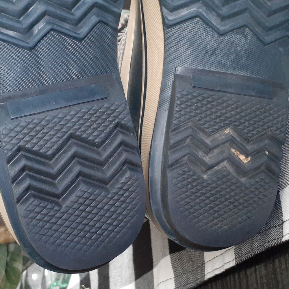 SOREL WATERPROOF BOOTS - Picture 7 of 9